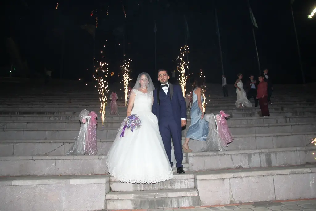 Haber: Kübra ve Atahan Bir Ömür Mutluluğa Yelken Açtılar - Galeri-1