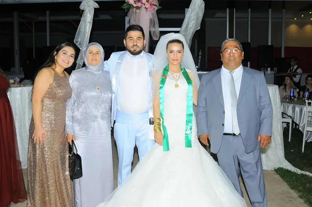 Haber: Tuğba ve Hüseyin Bir Ömür Mutluluğa Yelken Açtılar - Galeri-3