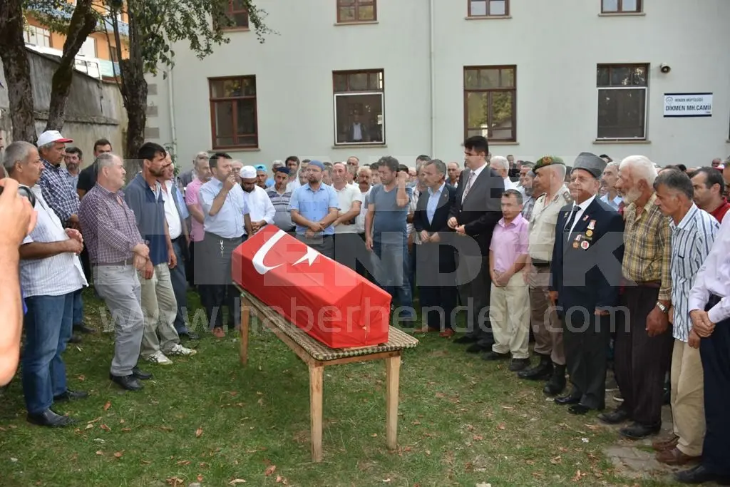 Haber: KIBRIS GAZİSİNE SON GÖREV - Galeri-1
