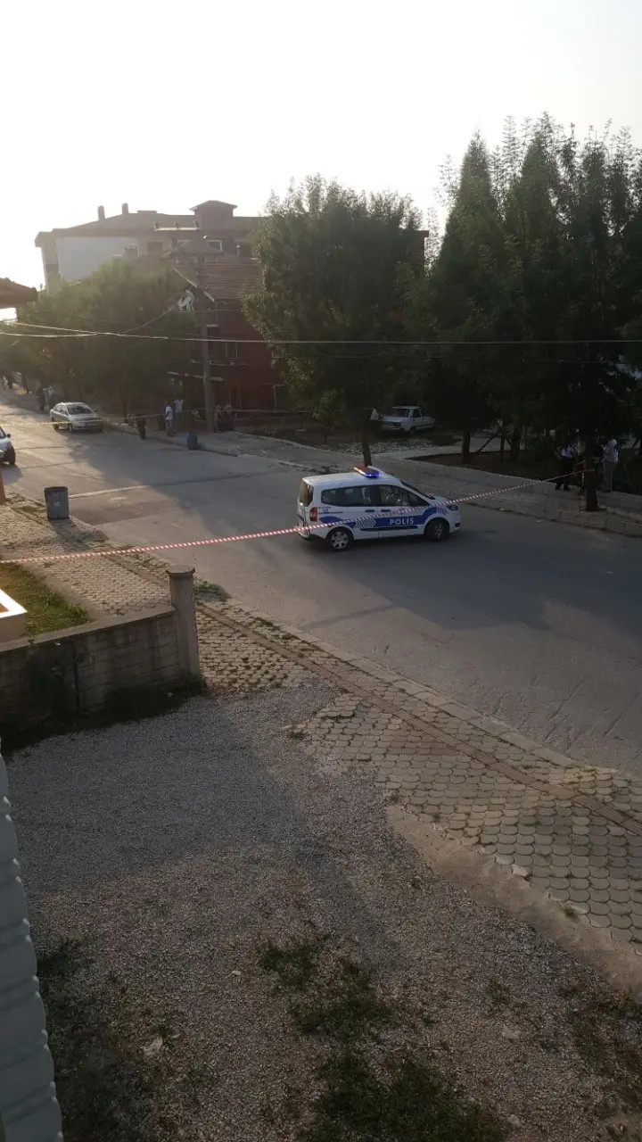 Haber: Evinin önünde kurşun yağdırıp öldürüldü - Öne Çıkan