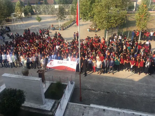 Hendek Atike Hanım Anadolu Lisesi Ailesi Açılış Etkinliğinde Buluştu