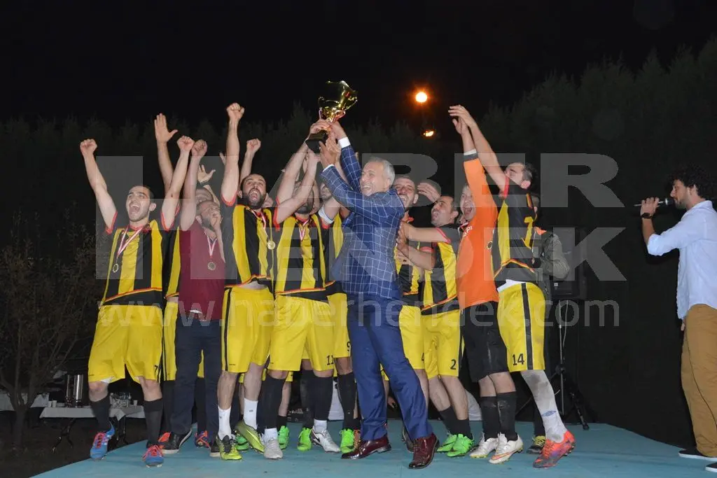 Haber: Hendek 2.OSB’de Şampiyon Akpa Alüminyum - Öne Çıkan