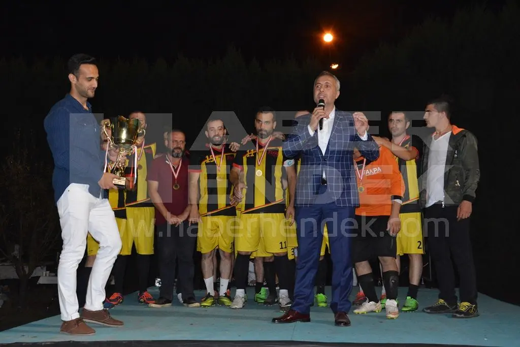 Haber: Hendek 2.OSB’de Şampiyon Akpa Alüminyum - Galeri-11