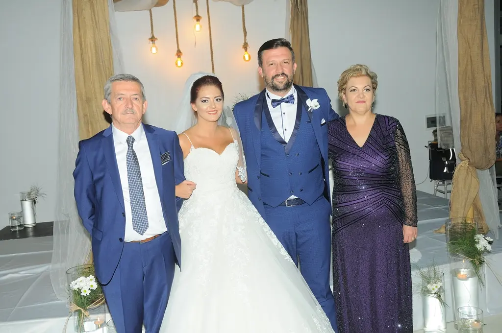 Haber: Selcen ve Ali ömür boyu hayata evet dedi - Galeri-3