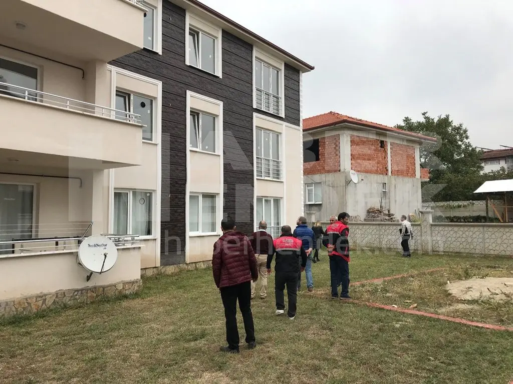 Haber: DAİRE İÇERİSİNDE ÇÖKME PANİĞE YOL AÇTI - Galeri-2