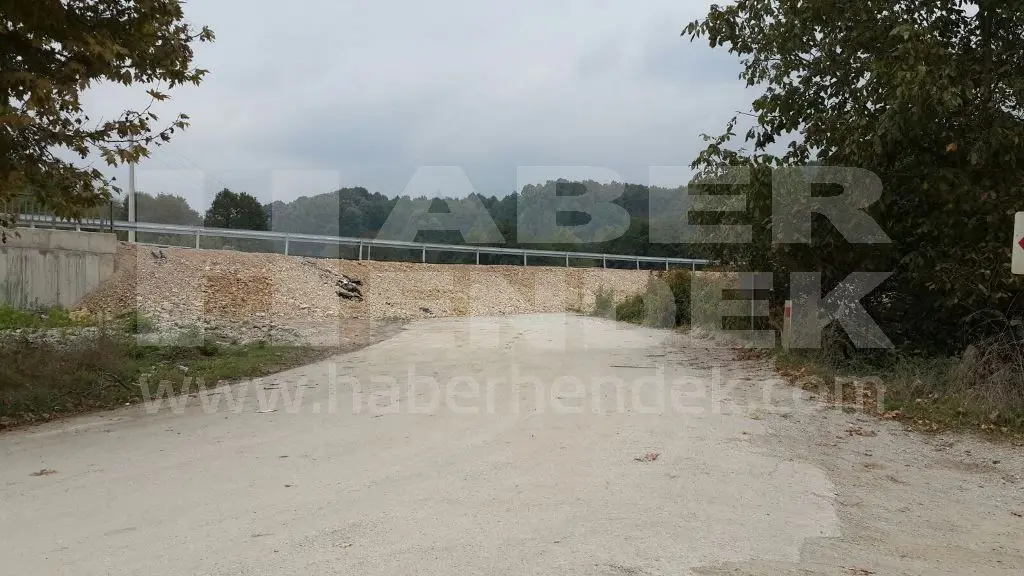 Haber: Köprü Yenilendi Yolu Kapatıldı - Galeri-1
