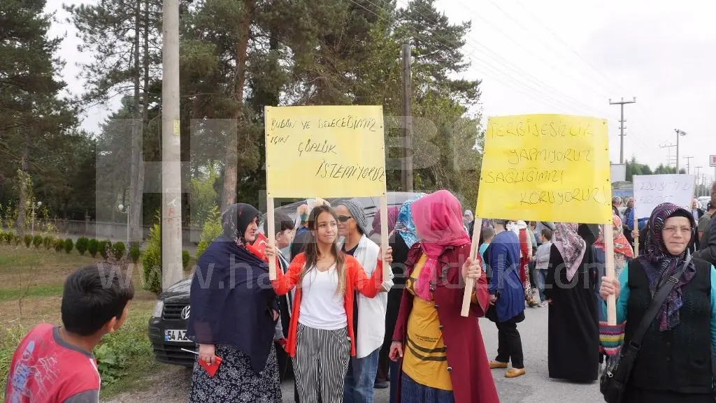 Haber: Akova’da Çöp İstasyonu istemiyoruz eylemi - Galeri-1