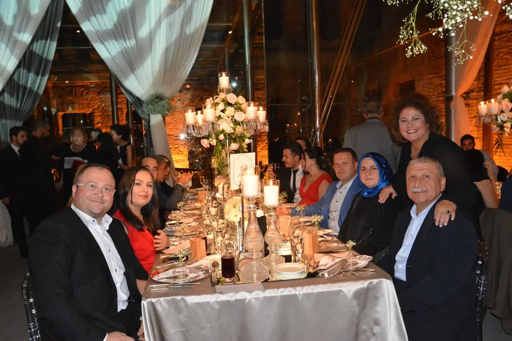 Haber: Seda ve Emir Efe Bir Ömür Mutluluğa Evet Dedi - Galeri-10