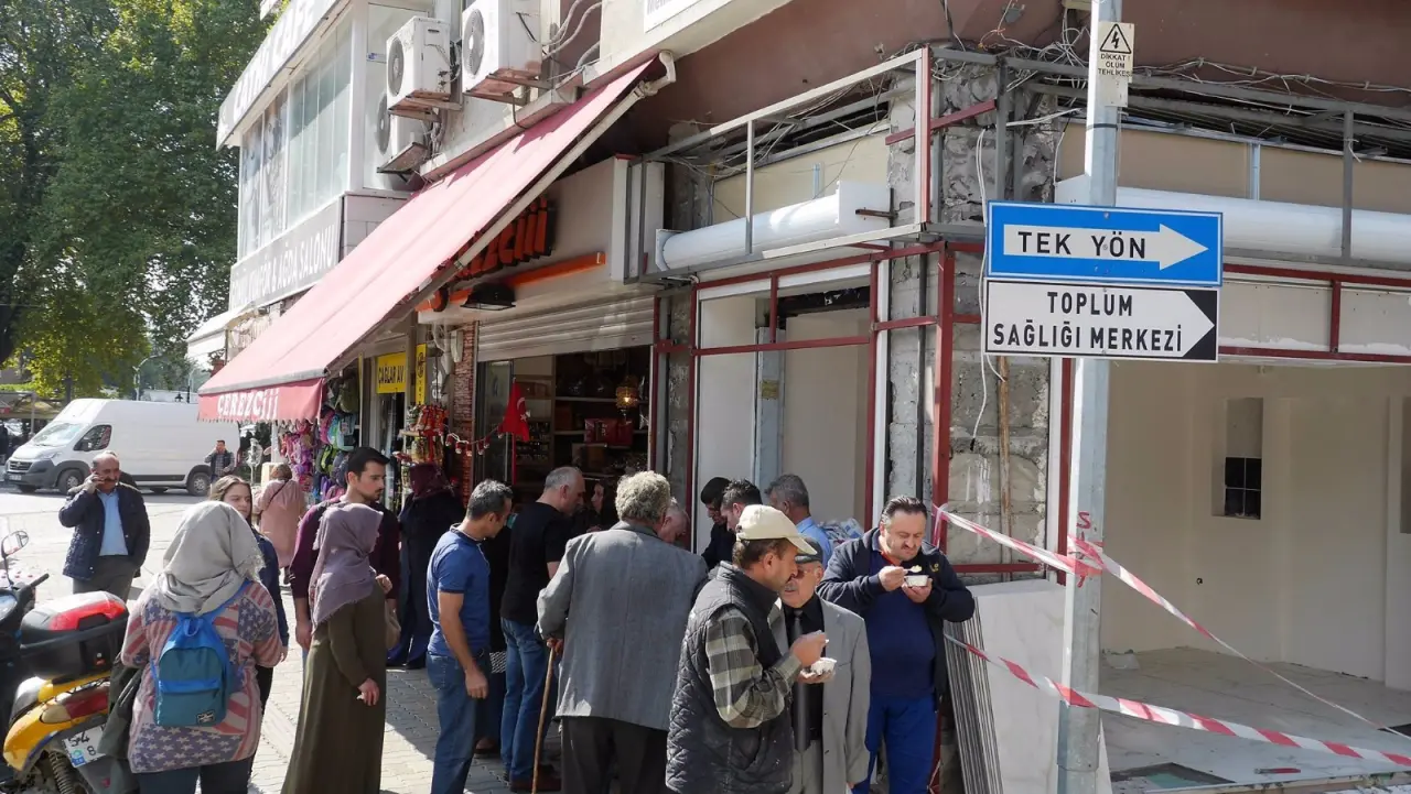 Haber: Çerezciii’ den Aşure İkramı - Galeri-1