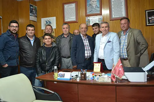 Haber: YAŞAR ZIMBA'DAN KAZİMİYESPOR'A ZİYARET! - Öne Çıkan