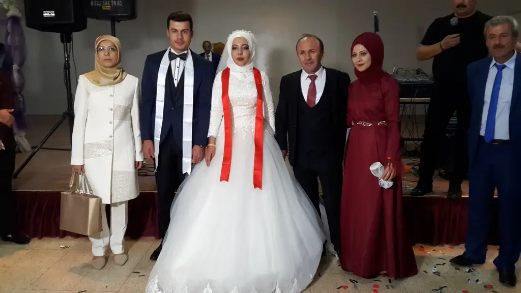 Haber: ATIŞ AİLESİNİN MUTLU GÜNÜ - Galeri-2