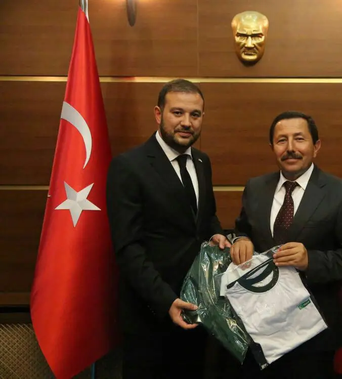 Haber: Yeşilay’dan Vali Balkanlıoğlu’na Ziyaret - Galeri-1
