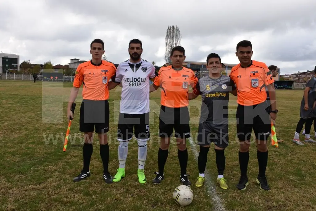 Haber: Hendek Derbisini Gençlikspor Kazandı - Galeri-3