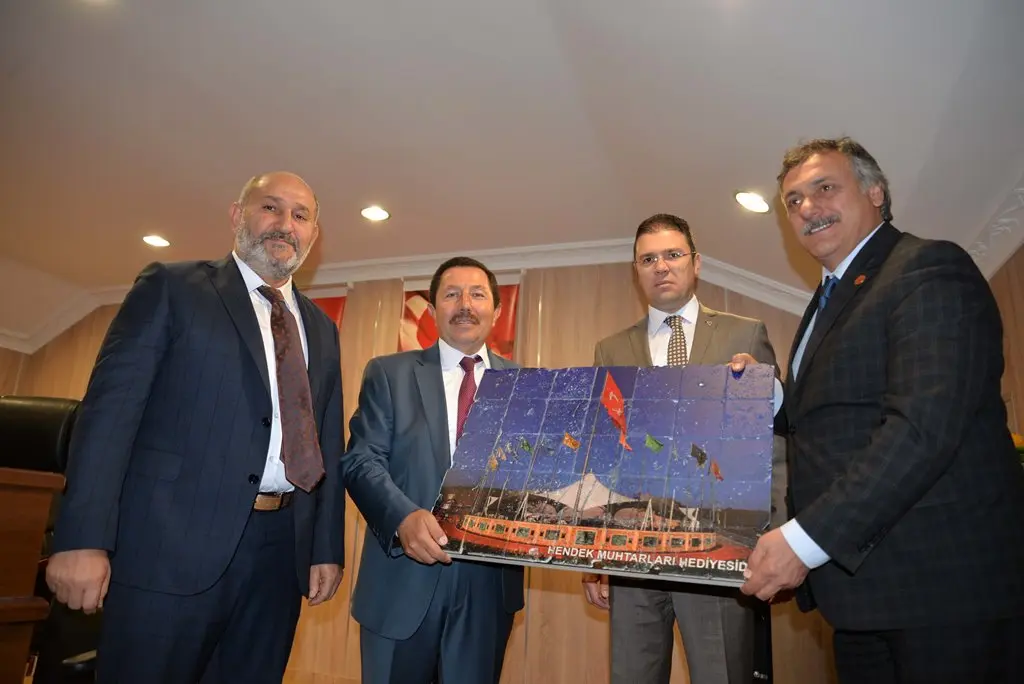 Haber: Vali Balkanlıoğlu Hendekli muhtarları dinledi - Galeri-3