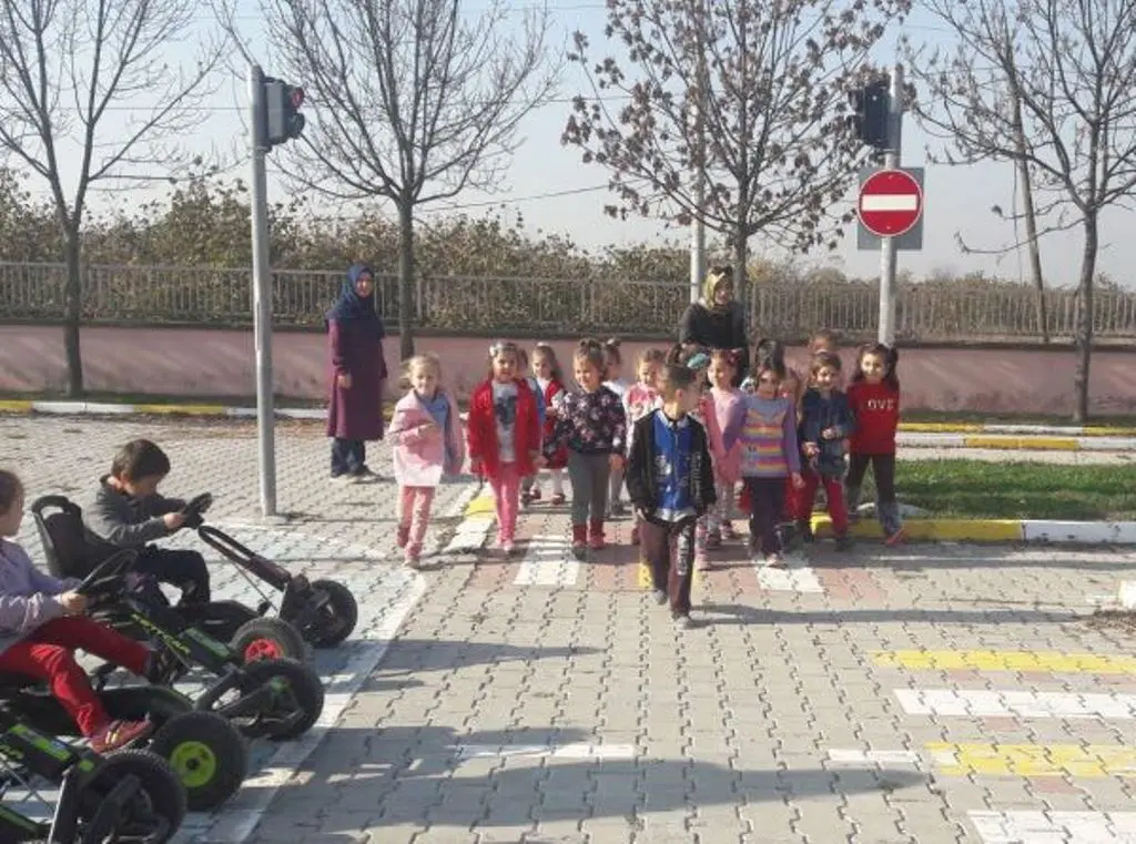 Haber: Mustafa Asım Ana sınıfı gezerek öğreniyor - Öne Çıkan