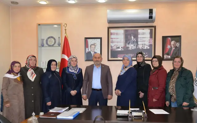 AK Parti Kadın Kollarından Ziyaret