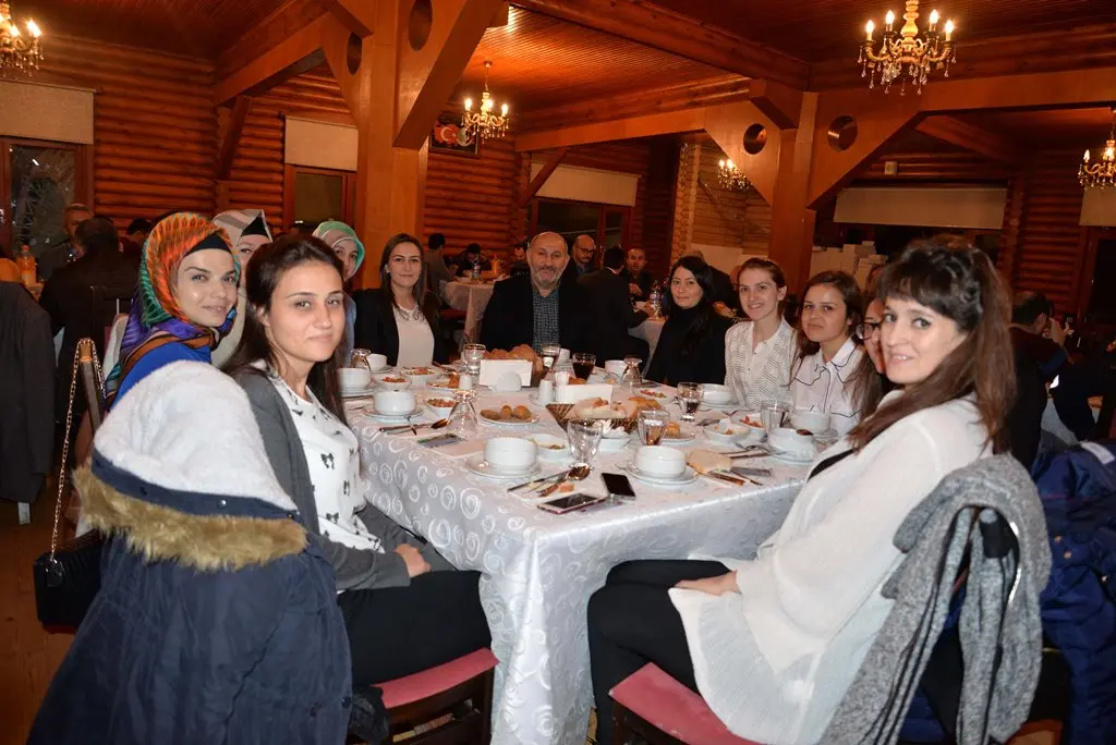 Haber: Püsküllü Personel ile biraraya geldi - Öne Çıkan