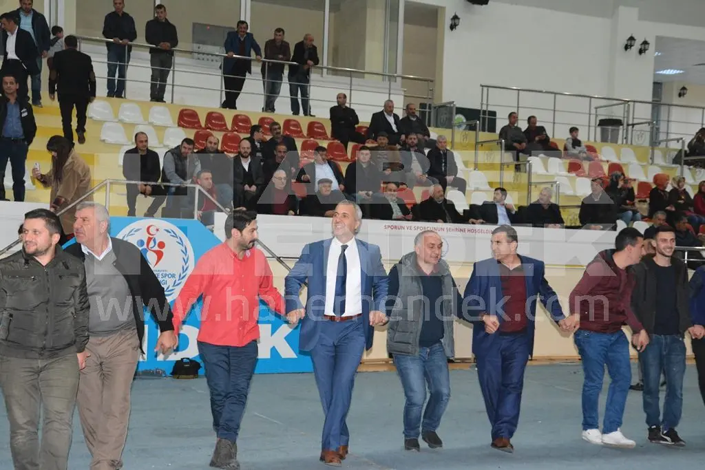 Haber: Genç Karadenizliler Gecede Coştu - Galeri-3