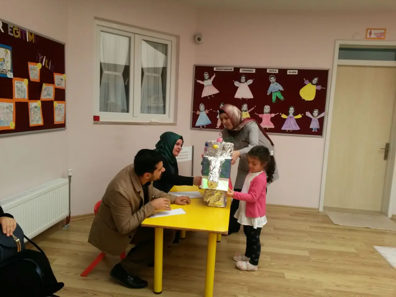 Haber: Yenimahalle Anaokulundan Yardımsever Mucitler Projesi - Öne Çıkan
