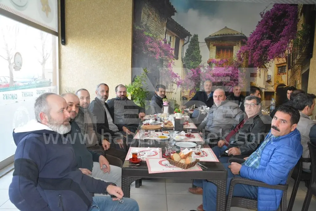 Haber: Tiryaki Ekibi İle Bir Araya Geldi - Galeri-3