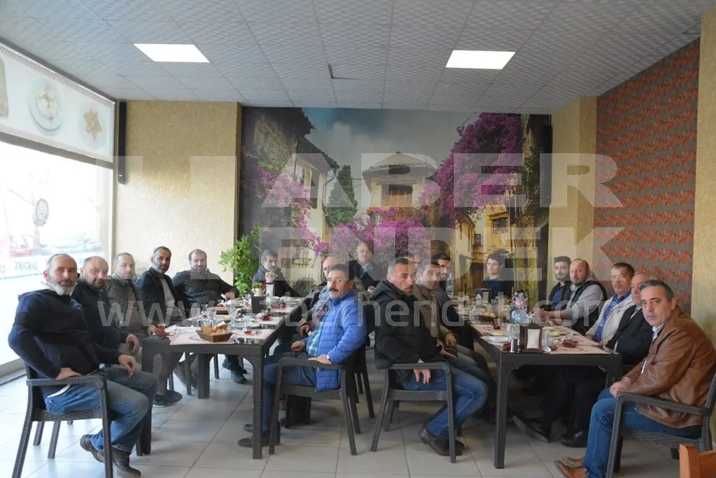 Haber: Tiryaki Ekibi İle Bir Araya Geldi - Galeri-4
