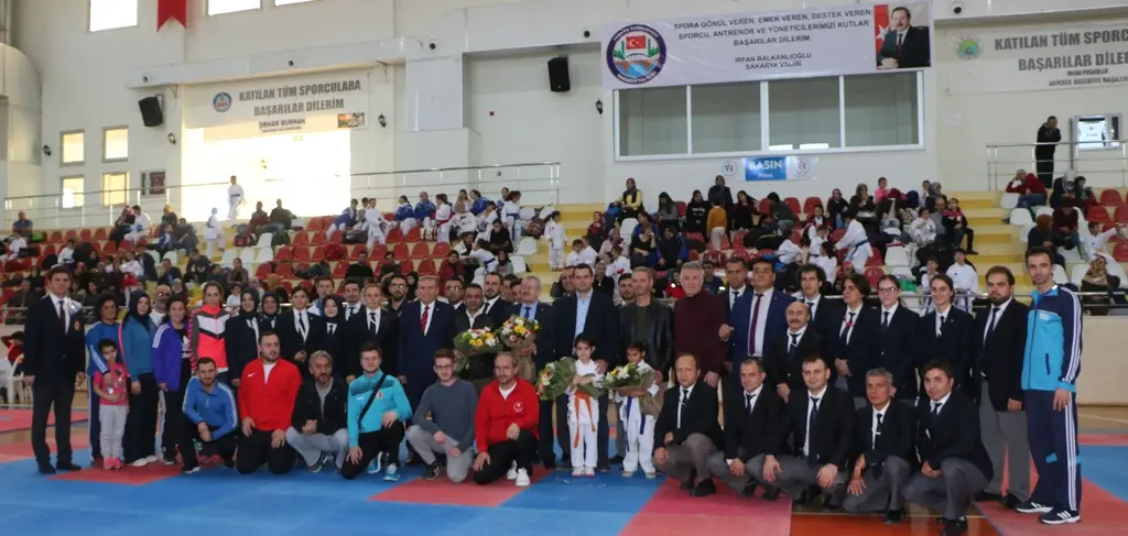 Haber: Karateciler Öğretmenler İçin Hendek’te Buluştu - Öne Çıkan