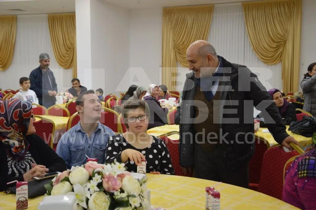 Haber: Hendek El Ele Engellilerle Yaşam Derneği’nden Muhteşem Gece - Galeri-6