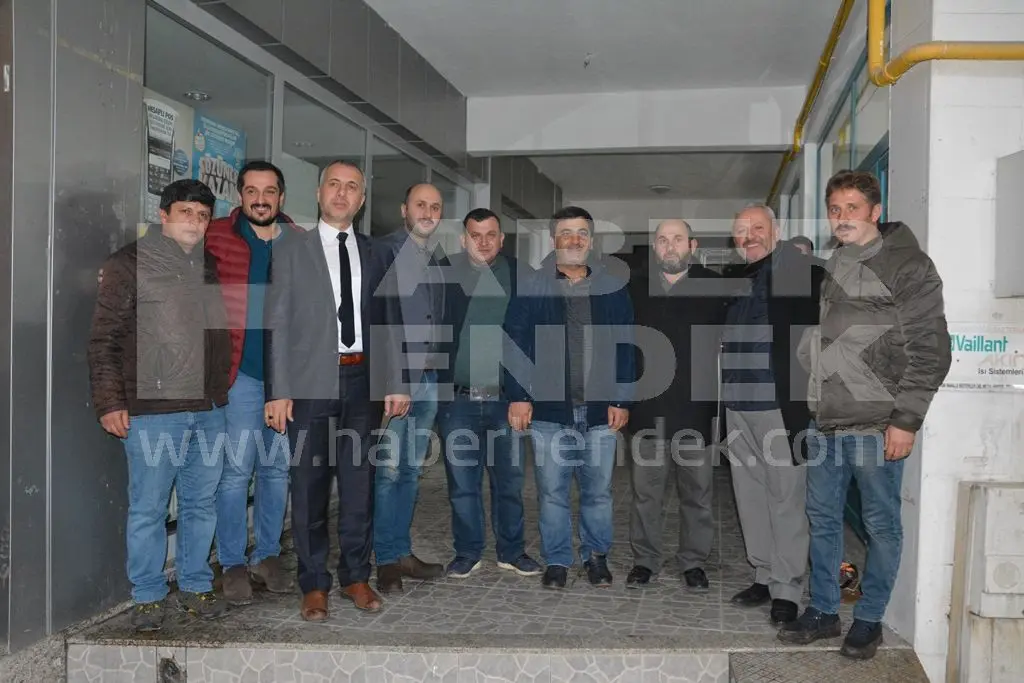 Haber: Rasimpaşa Gençlik Tam Kadro MHP’deydi - Galeri-11