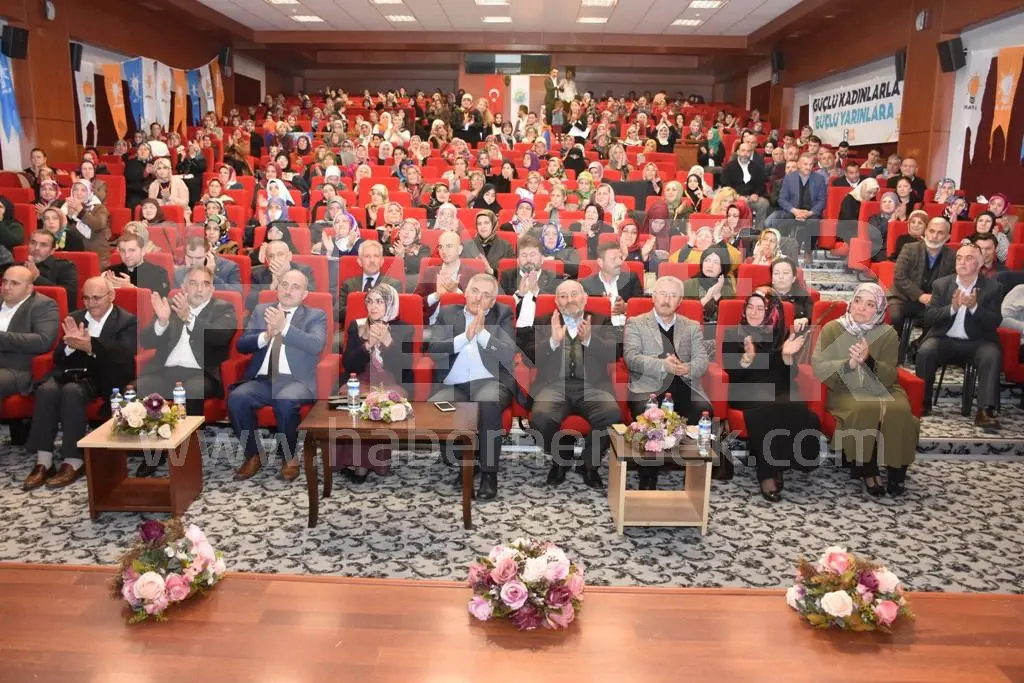 Haber: AK Parti Kadın Kollarında Yeni Başkan Yılkın Oldu - Galeri-3