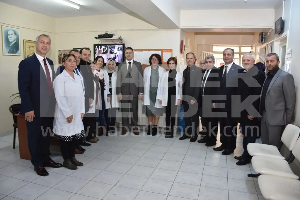 Haber: Hendek Yeni Mahalle Aile Hekimliği Ek Hizmet Bölümü Açıldı - Galeri-2