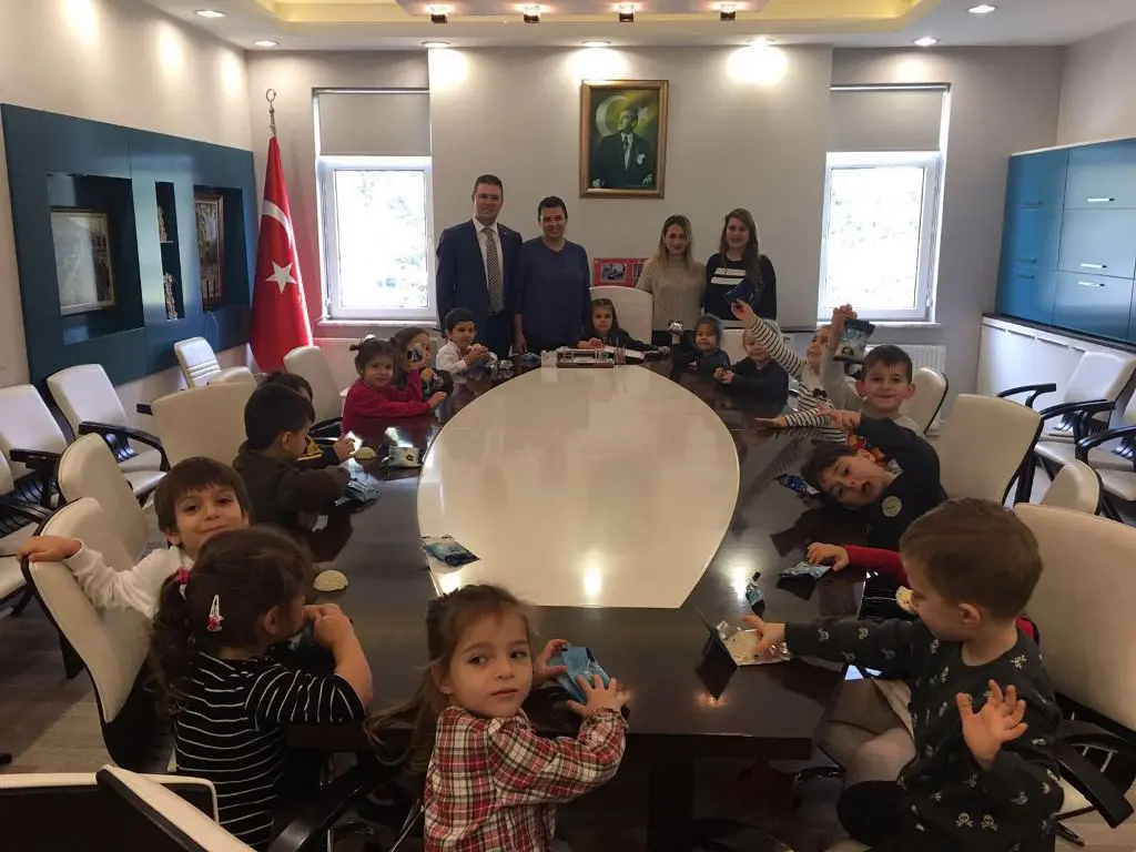 Haber: Pırıltı Anaokulu Öğrencileri Kaymakam’ı Ziyaret Etti - Galeri-1