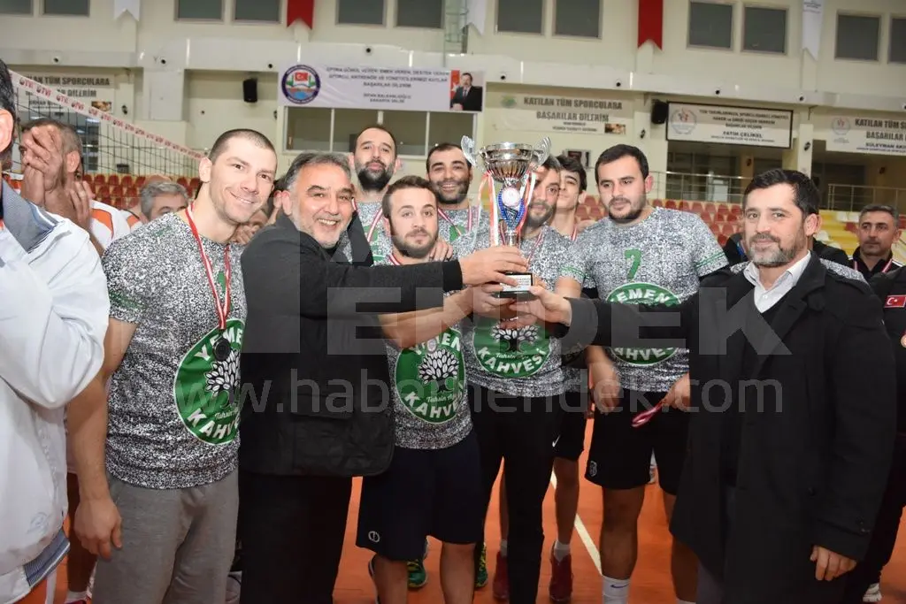 Haber: TURNUVANIN ŞAMPİYONU KARAYOLLARI - Galeri-2