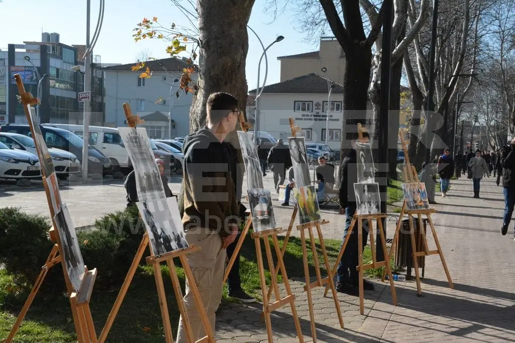 Haber: Hendek Ülkü Ocaklarından Başbuğ Türkeş Sergisi - Galeri-3