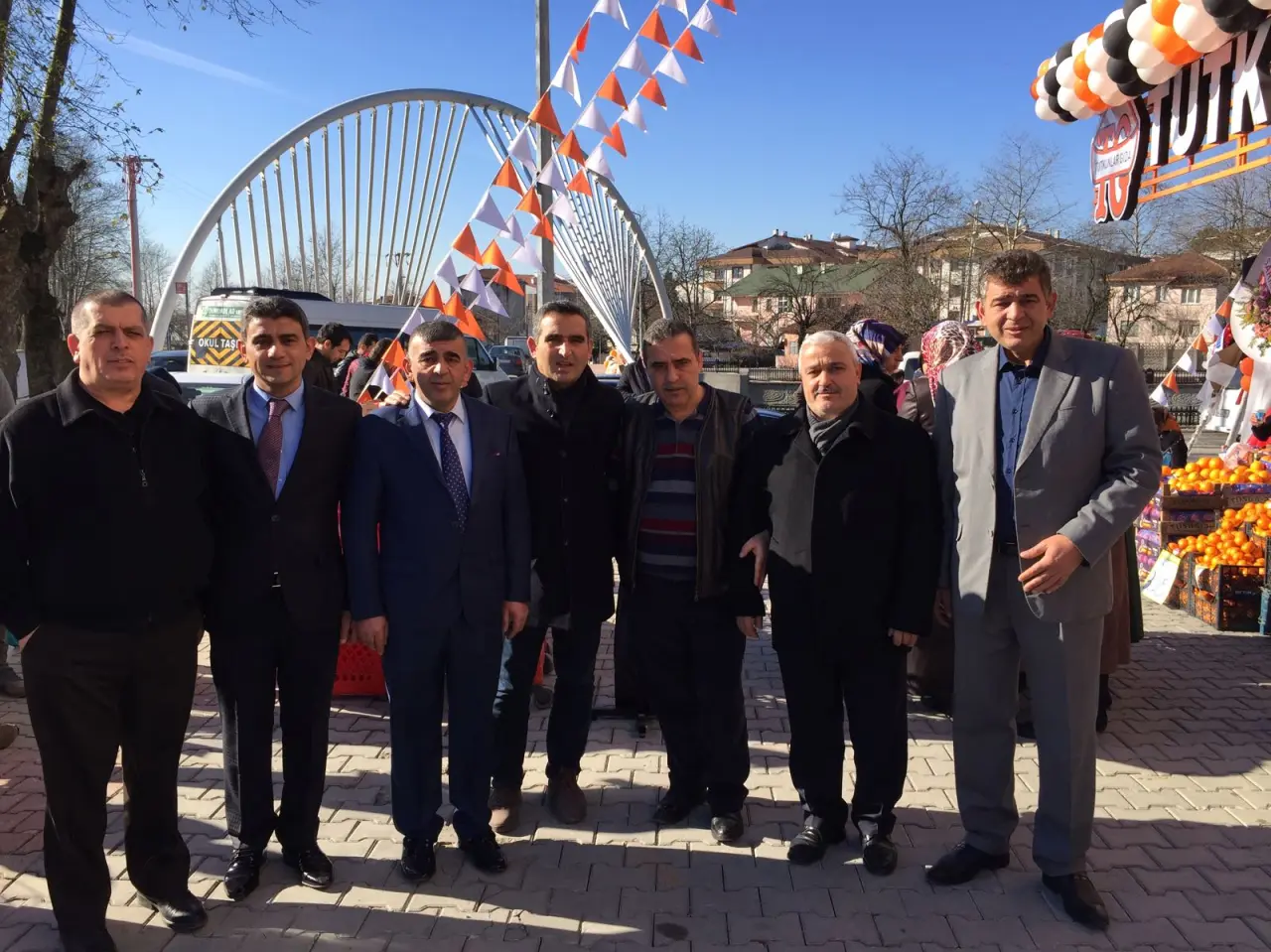 Haber: TUTKUNLAR GIDA 3. ŞUBESİNİ AÇTI - Galeri-9