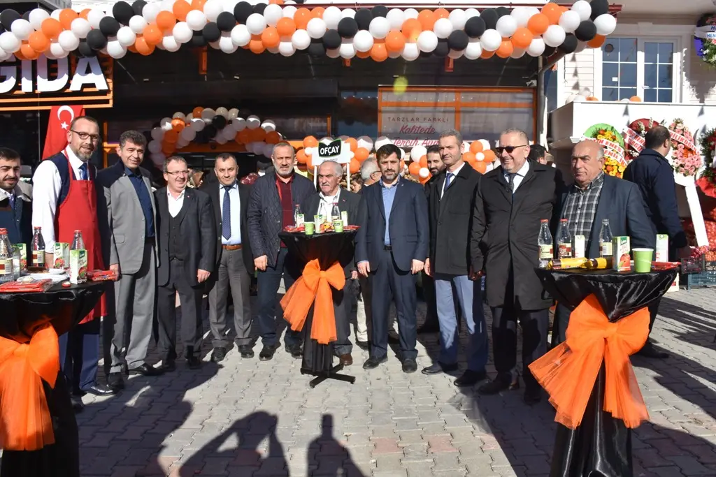 Haber: TUTKUNLAR GIDA 3. ŞUBESİNİ AÇTI - Galeri-5