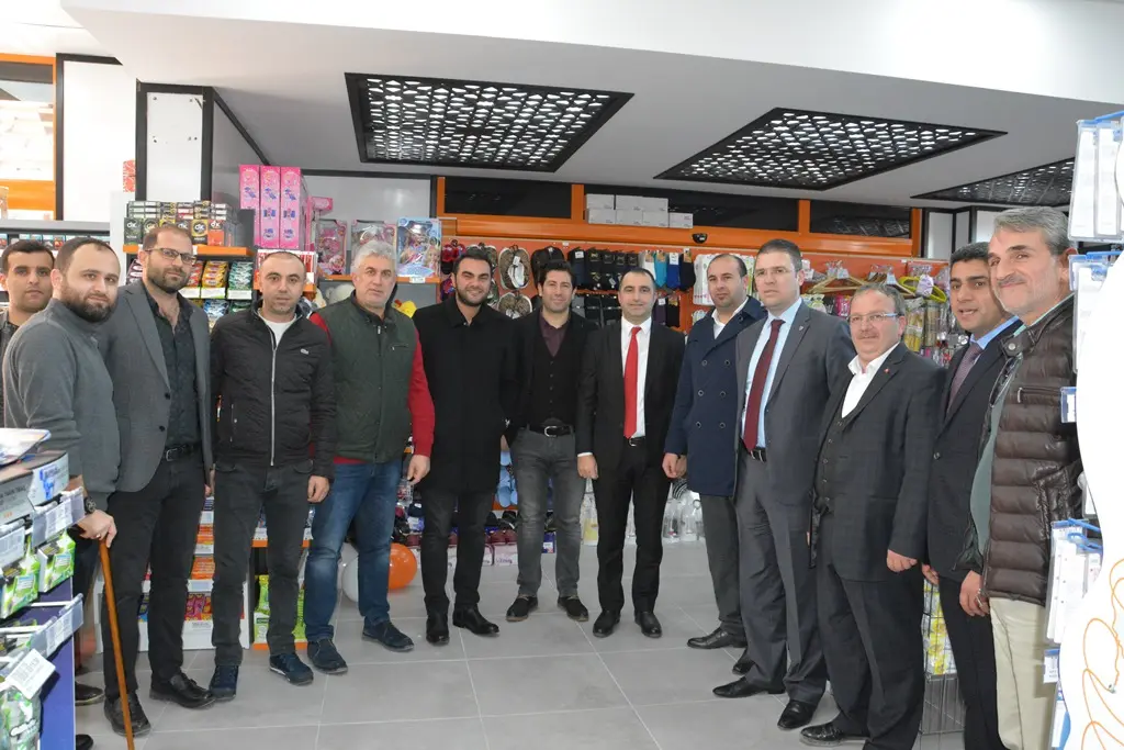 Haber: TUTKUNLAR GIDA 3. ŞUBESİNİ AÇTI - Galeri-3