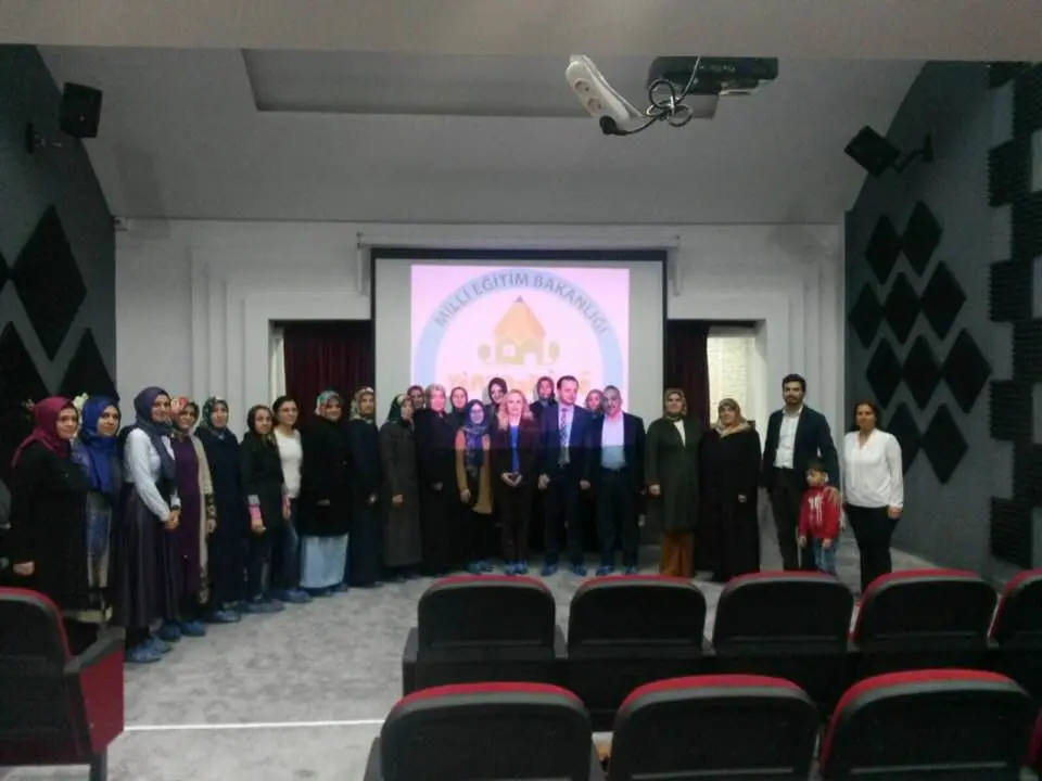 Haber: Yenimahalle Anaokulunda Sağlıklı Beslenme Ve Obezite Konuşuldu - Öne Çıkan