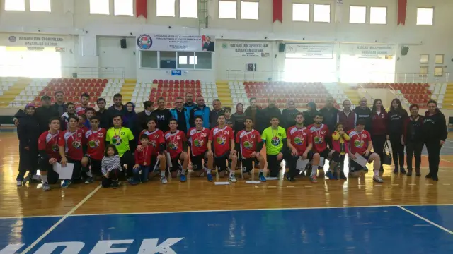 Okul Sporlarında Yarı Finaller Sona Erdi