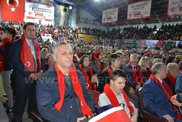 Sakarya’da MHP’ye 2500 Katılım Oldu