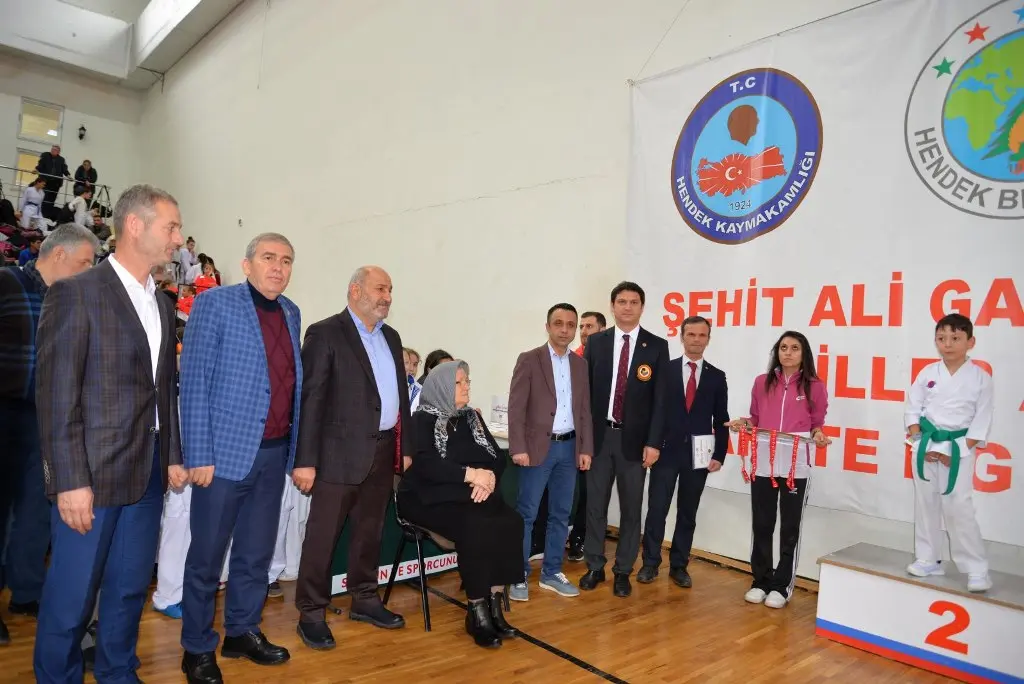 Haber: Gaffar Okkan Turnuvasına Bin Yüz Sporcu Katıldı - Galeri-4