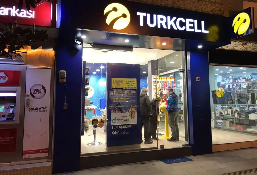 Haber: Demsan Turkcell Hendek'te 2. Mağazasını Açtı - Öne Çıkan