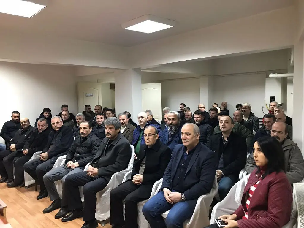 Haber: MHP İl Teşkilatından Hendek Teşkilatına Teşekkür Ziyareti - Galeri-1