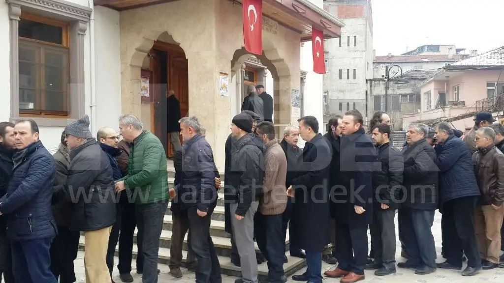 Haber: Çakmak Dualarla Son Yolculuğuna Uğurlandı - Galeri-1
