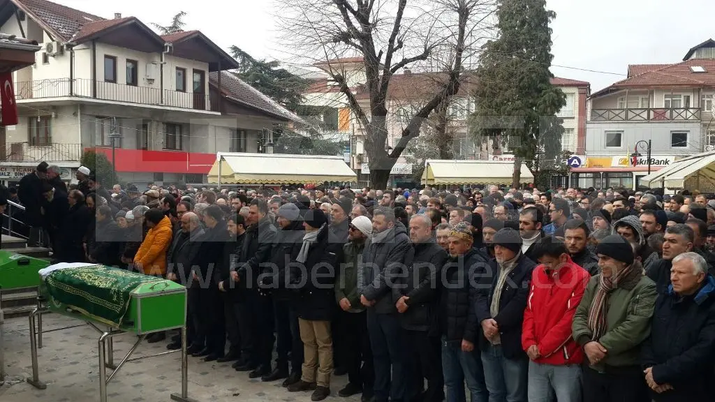 Haber: Çakmak Dualarla Son Yolculuğuna Uğurlandı - Galeri-2