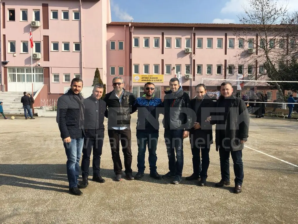 Haber: Atike Hanım Ailesi Okul Bahçesinde Buluştu - Galeri-8