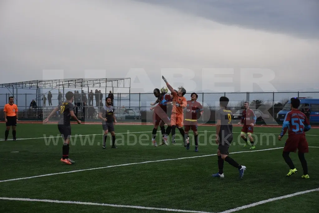 Haber: Derbide Hendek Boğazspor Farkı - Öne Çıkan