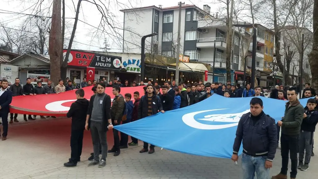 Haber: Hendek’li Ülkücüler Şehit Fırat Çakıroğlu’nu Unutmadı - Galeri-2