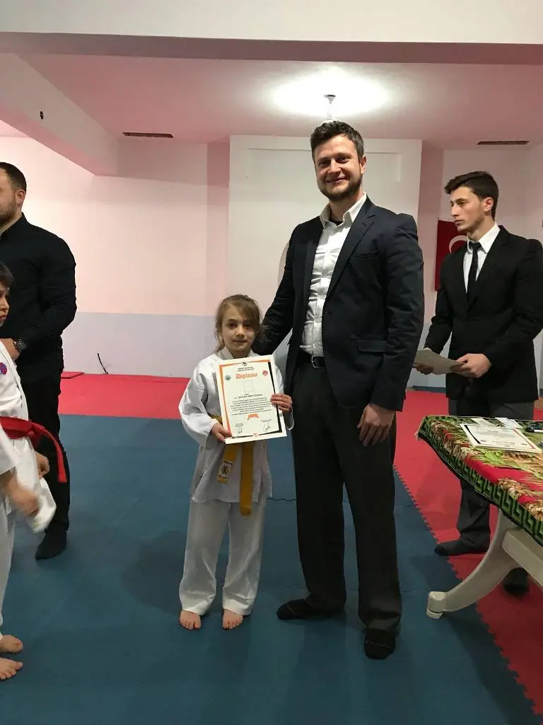 Haber: Yeşilyurt’ta Karateciler Terfi Etti - Galeri-2