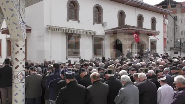 Alişan Dualarla Son Yolculuğuna Uğurlandı