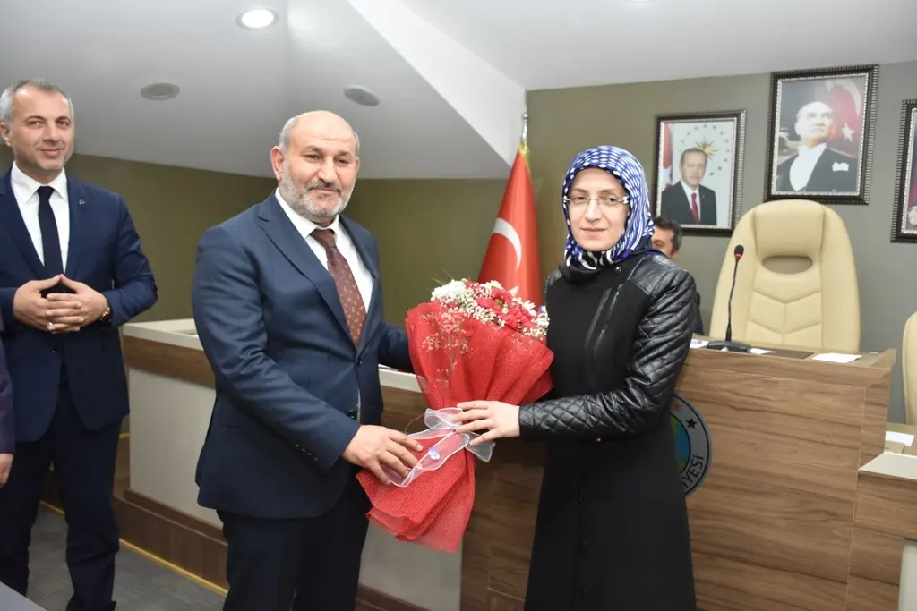 Haber: Hendek Belediye Meclisi Toplandı - Galeri-2